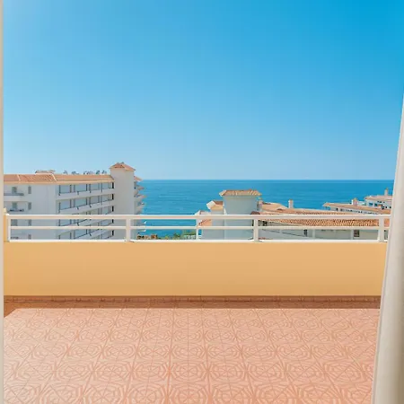 Be Four Playa La Arena Puerto de Santiago (Tenerife)