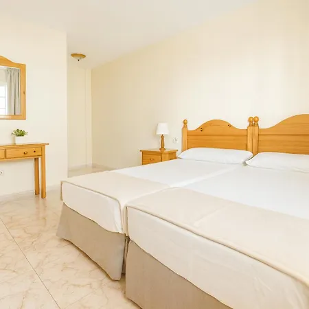 Be Four Playa La Arena Appartement *